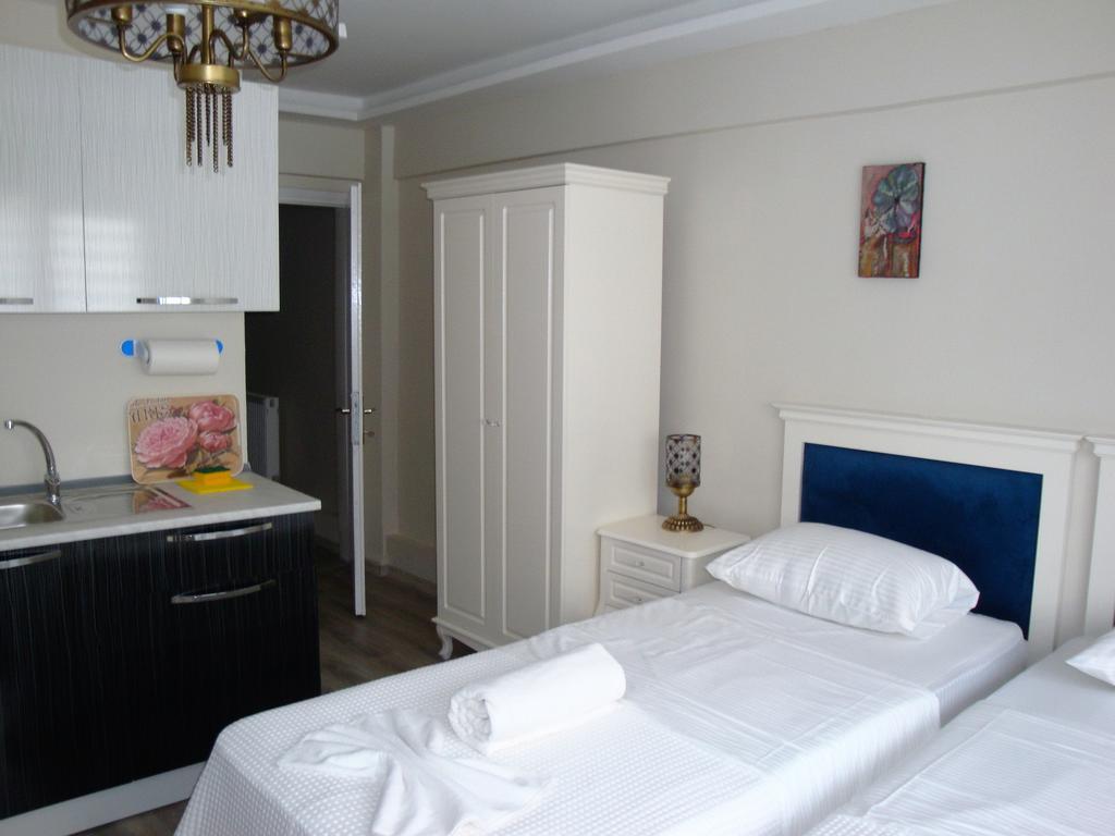 Carme 2 Aparthotel Istanbul Exterior photo
